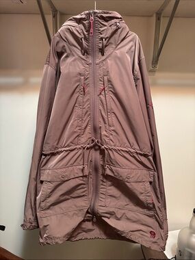 Women’s Lightweight Hooded Jacket